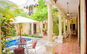 Casa De Las Columnas